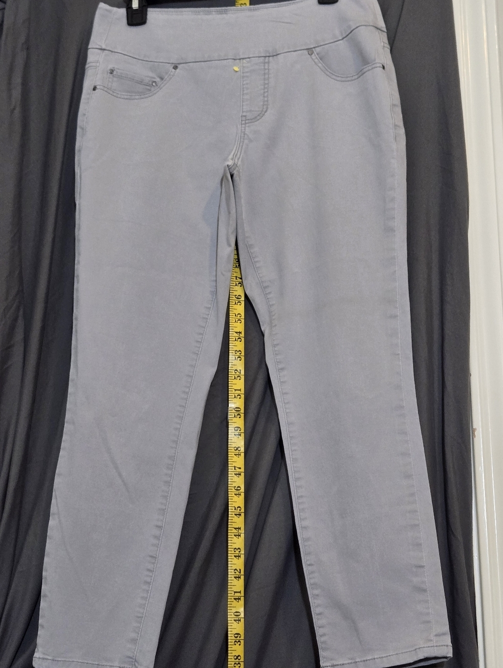 Jag Jeans Women’s Gray Pull On Stretch Pants Size 8 Slim Straight Casual